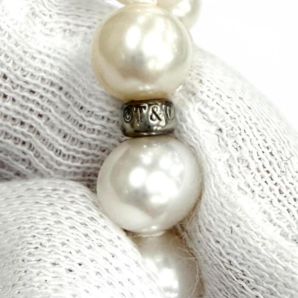 TIFFANY Authentic White Pearl Necklace - Picture 7 of 8